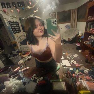 Meet your Posher, Jade